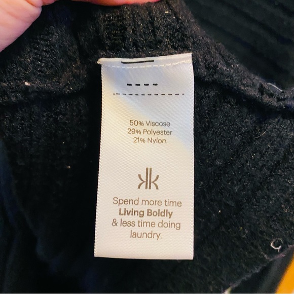 KRIMSOM KLOVER Black Ribbed Turtleneck Pullover - Picture 4 of 4